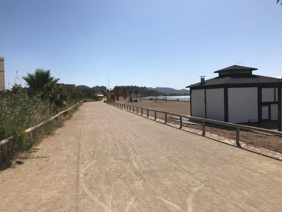 Los Flamencos - Playa Paraiso - Calle Bomilcar カルタヘナ エクステリア 写真